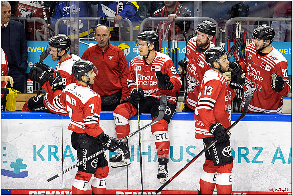 PENNY DEL;  Kölner Haie - EHC Red Bull München; Köln, 15.09.2022